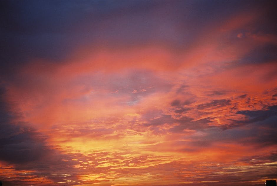 Sunset Aesthetic Outfits: How to Dress the Vibe in 2026