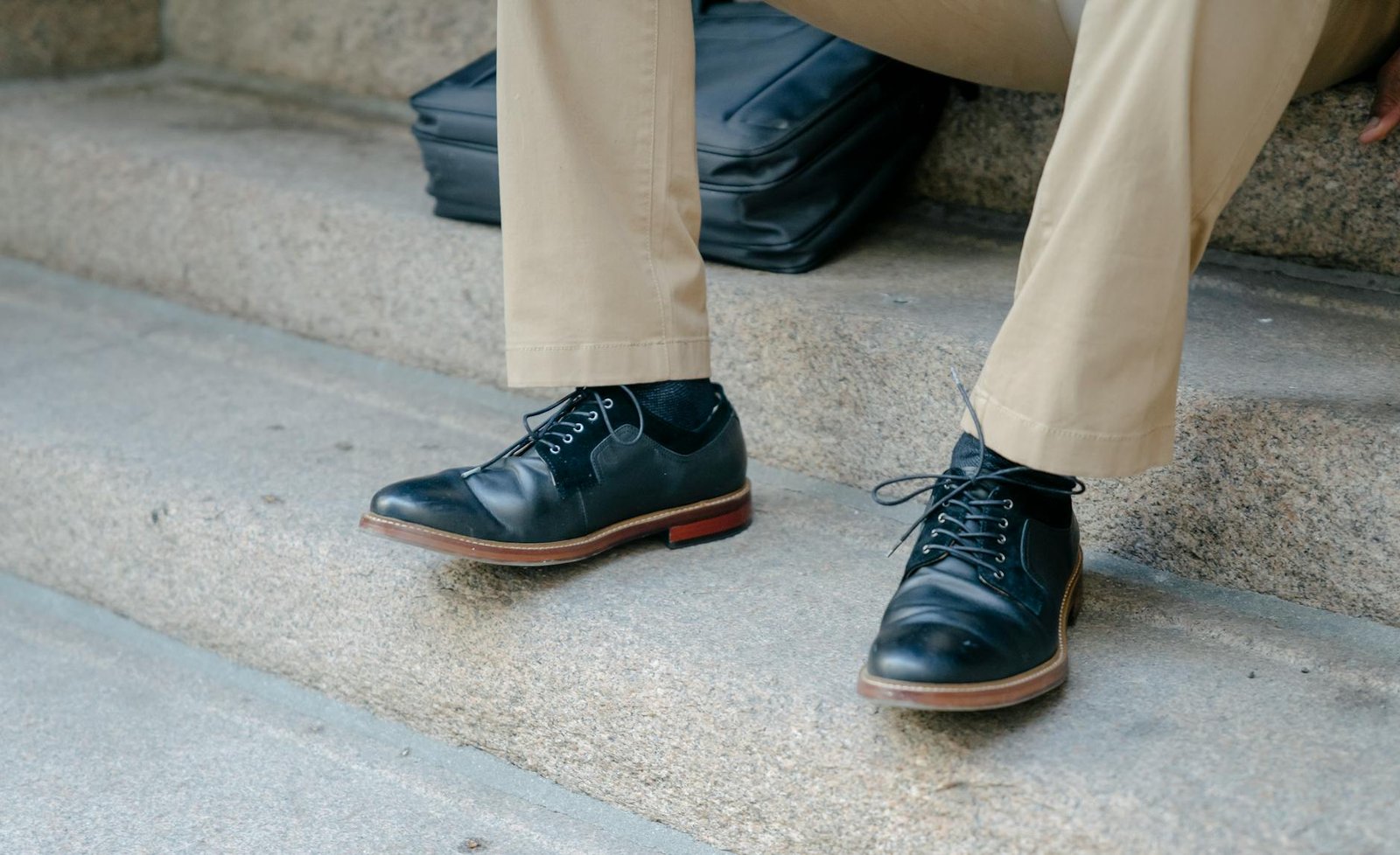 Corduroy trousers oxford shoes academia fashion