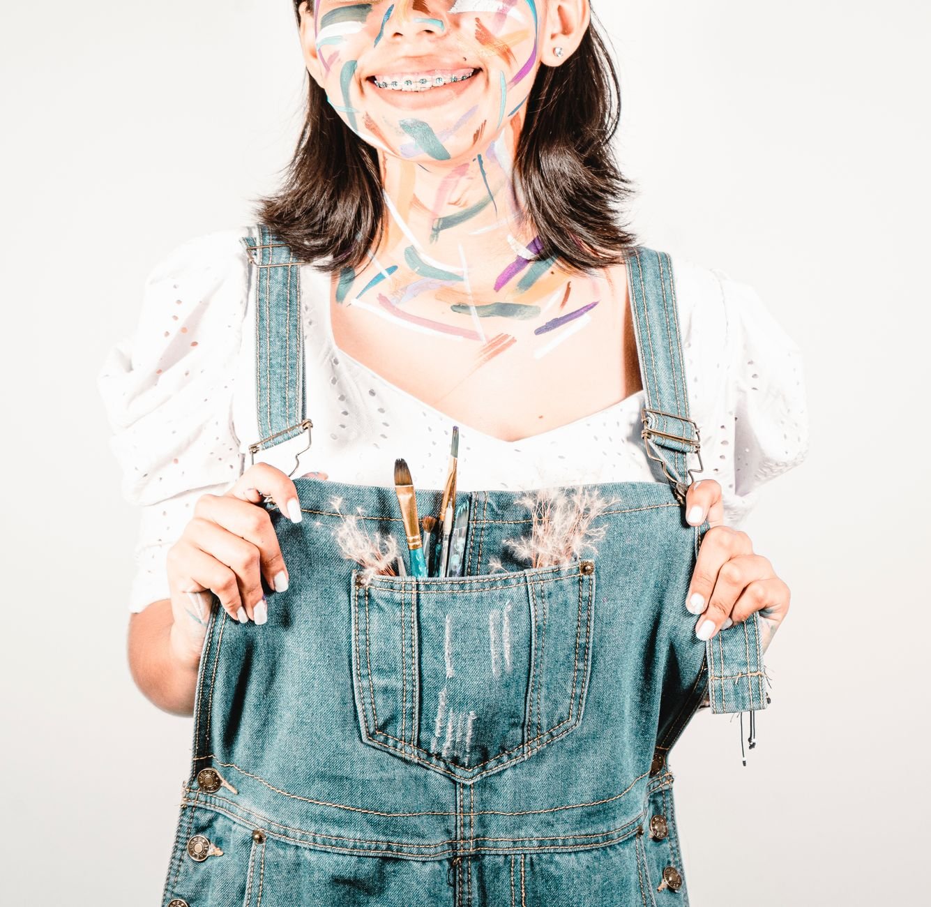 Art Hoe Aesthetic Outfits: How to Dress the Creative, Art-Inspired Style