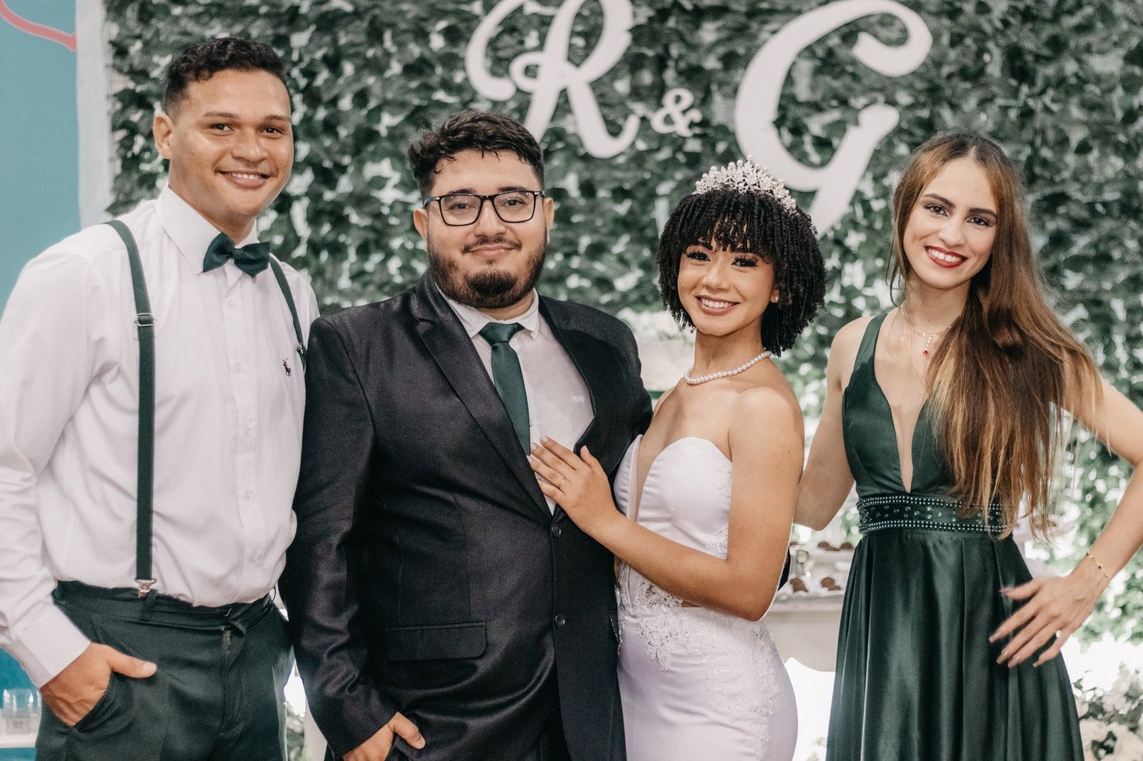 Beach Wedding Guest Outfit Ideas