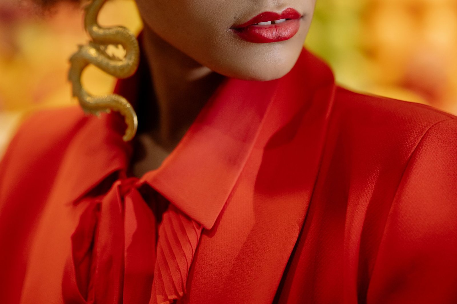 Color Theory in Fashion: How to Build Outfits That Work Using Color Science