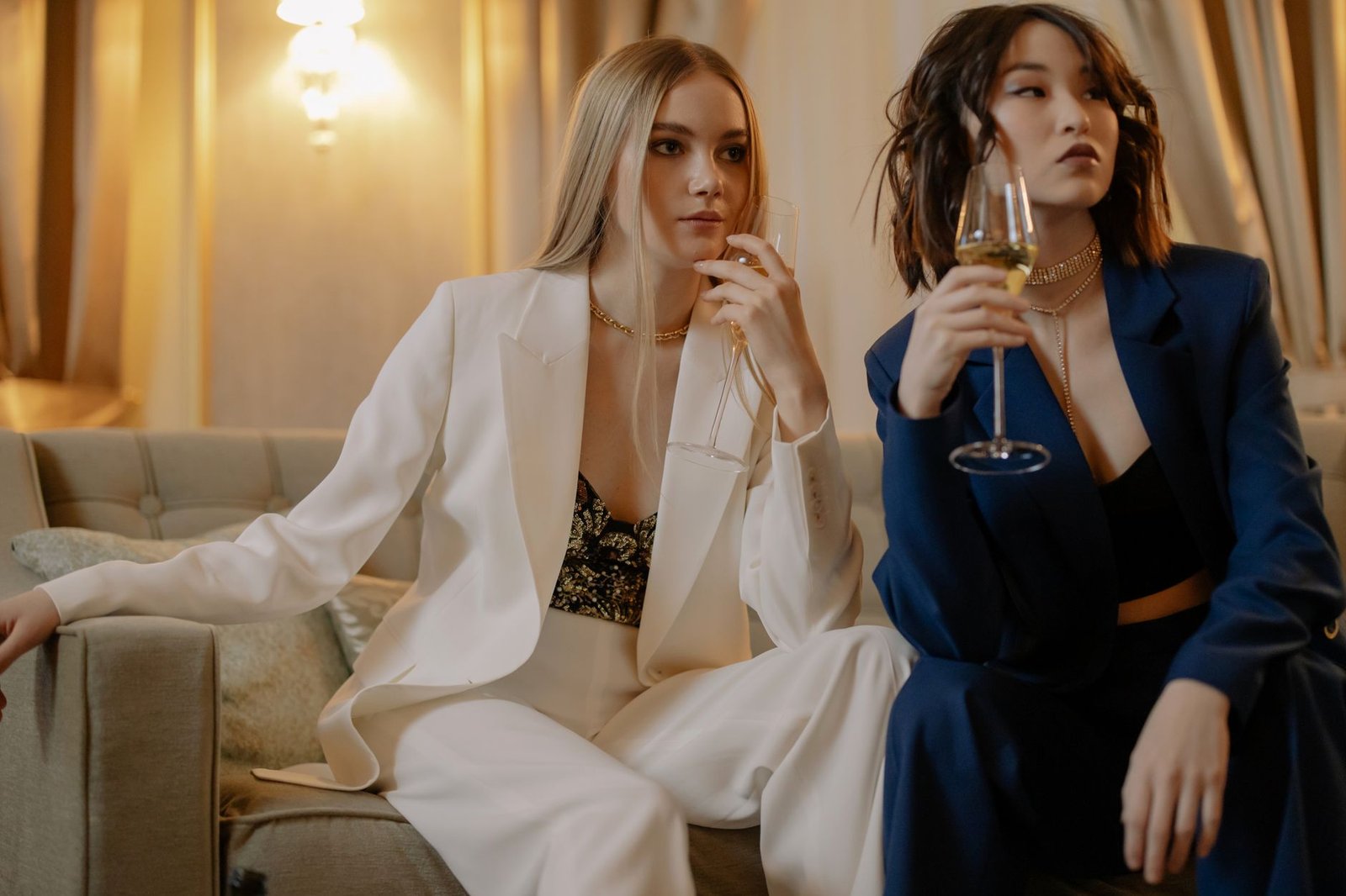 Smart casual dinner outfit women fashion tailored trousers blouse
