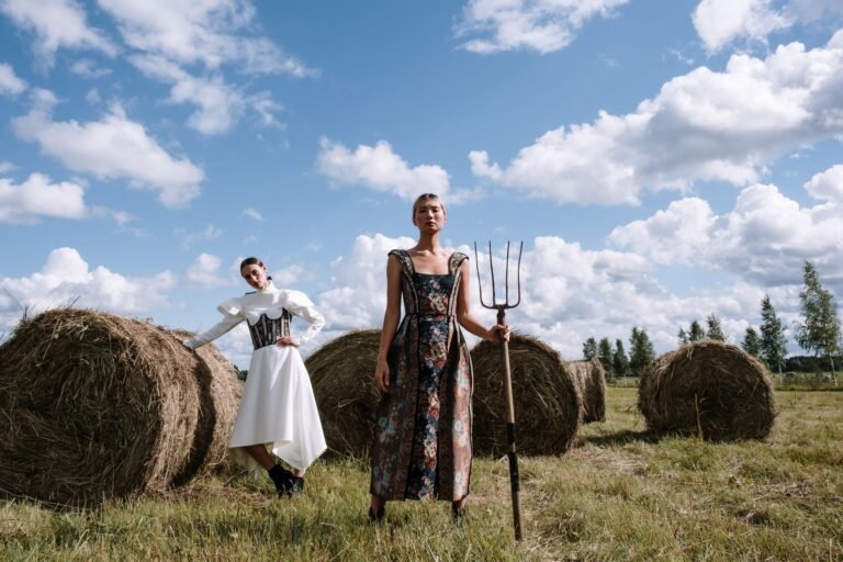 Cowboycore Aesthetic Outfits: How to Dress the Western Fashion Trend in 2026