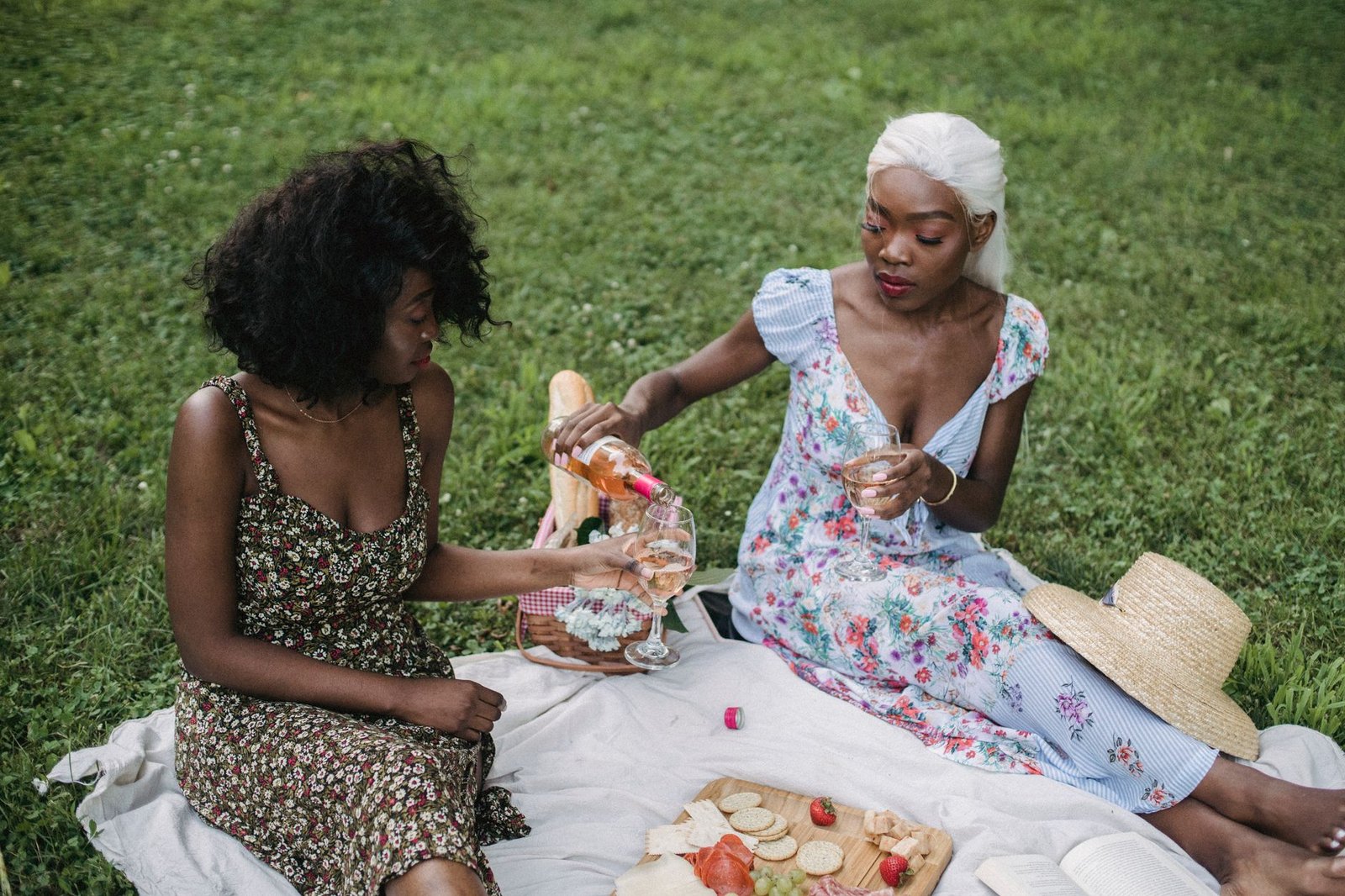 Garden Party Outfit Ideas: What to Wear