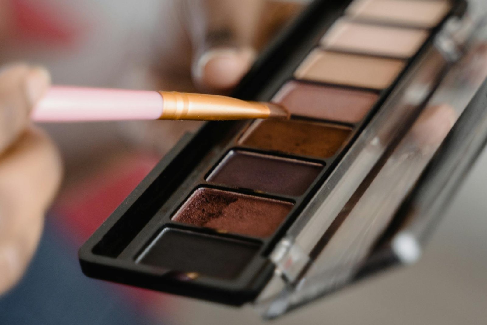 Professional eyeshadow blending technique close-up