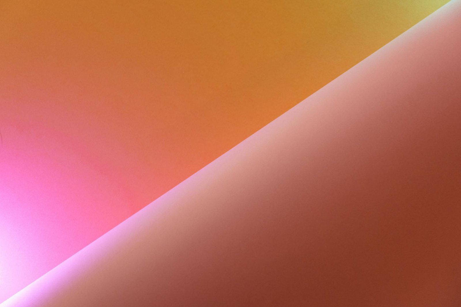 Ombré colour transition applied to fashion garment