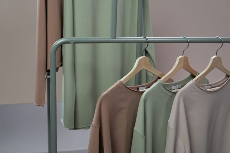 How to Build a Minimalist Wardrobe: A Complete Guide for 2026