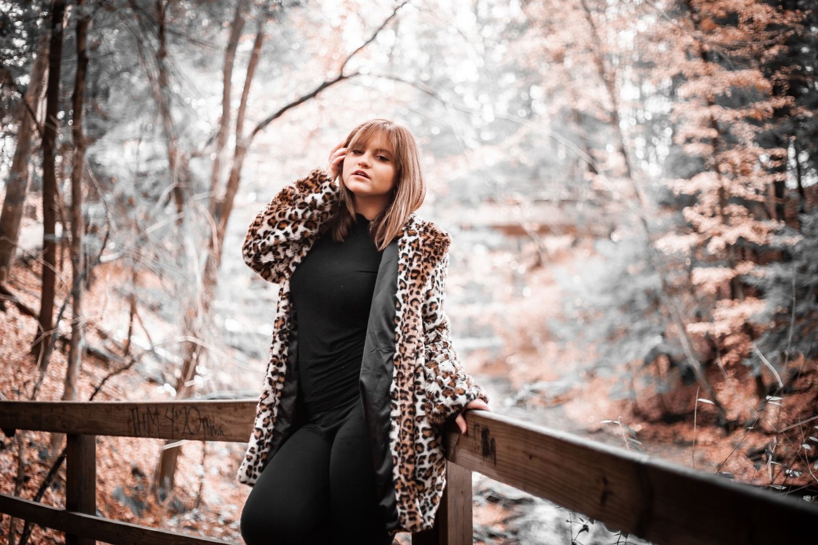 Leopard print coat women fashion street style autumn outfit