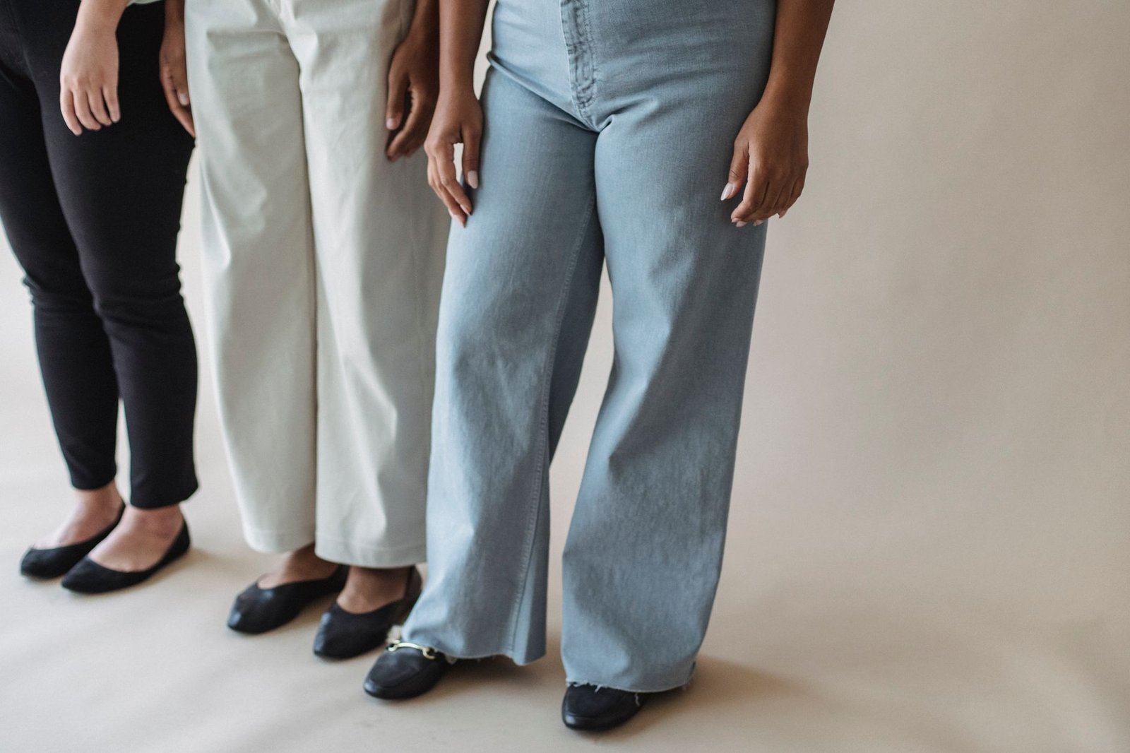 How to Style Barrel Leg Jeans