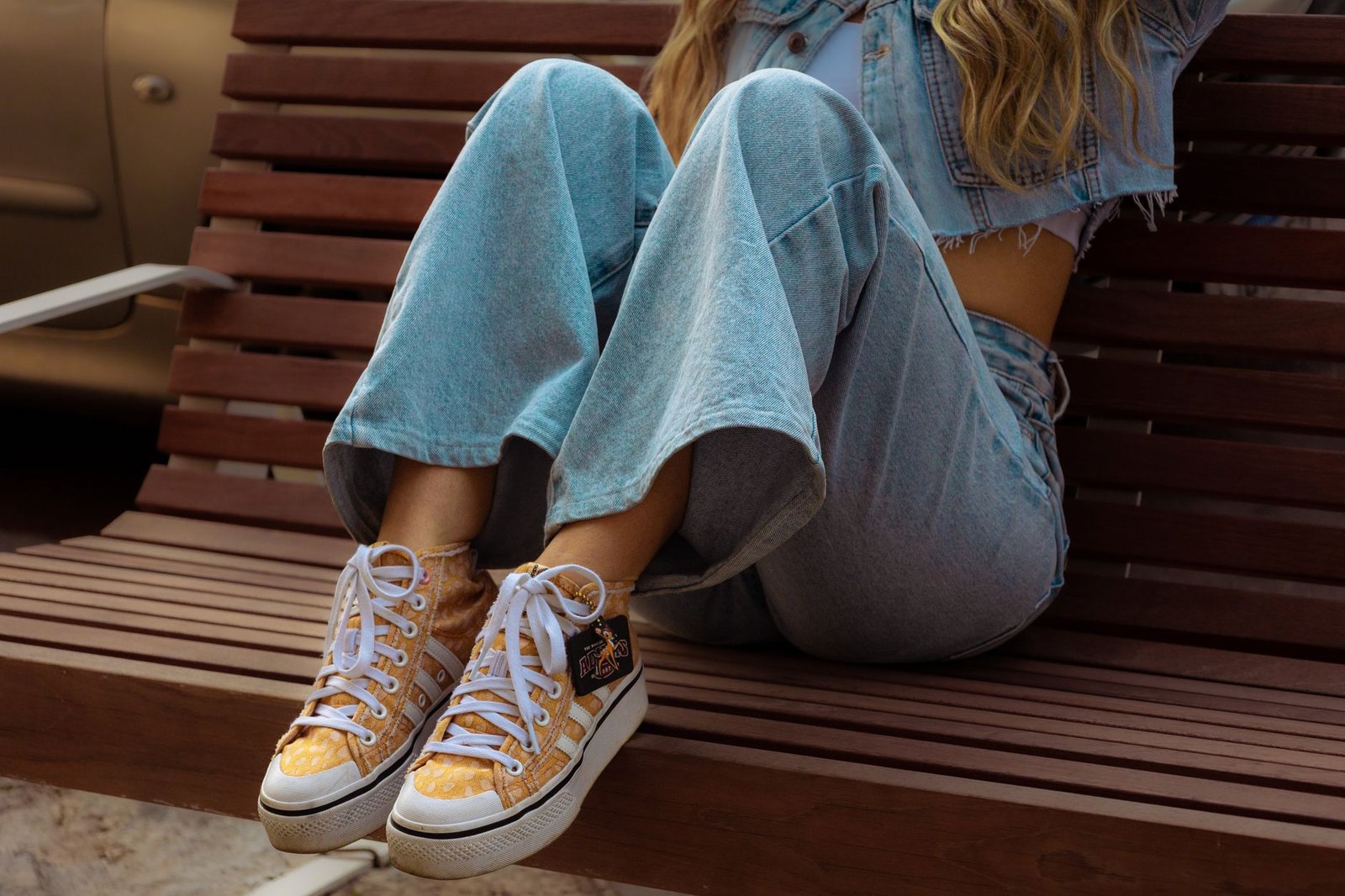 How to Style Barrel Leg Jeans