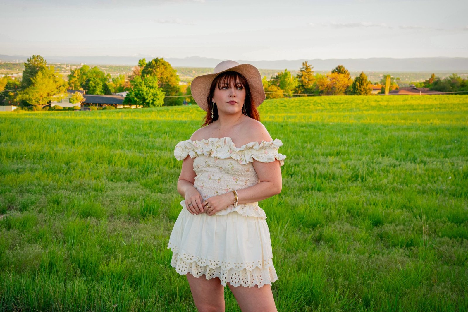 How to Style Broderie Anglaise: Summer Outfit Ideas for This Classic Fabric