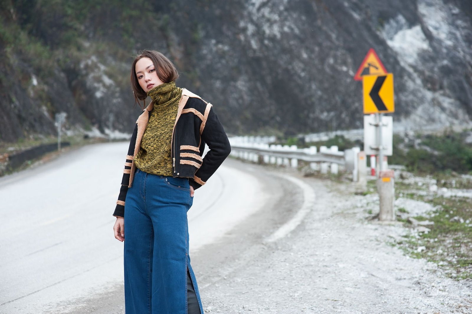 Denim jacket with wide leg trousers street style