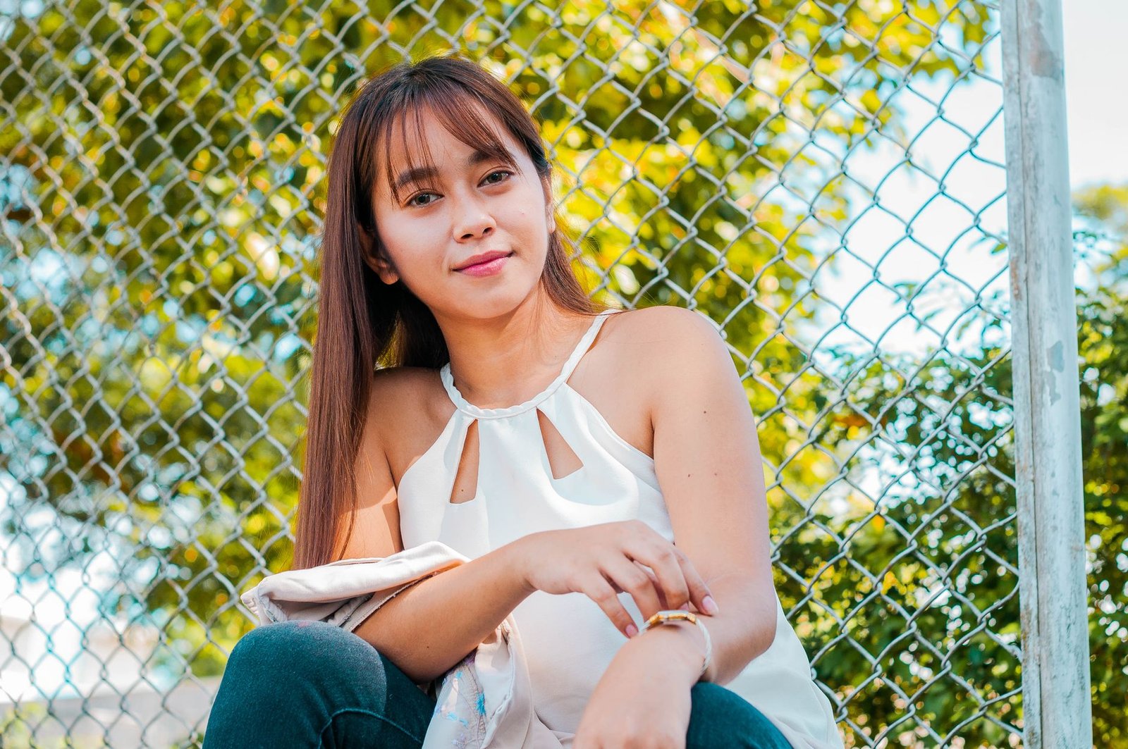 How to Style a Halter Top: Outfit Ideas for Every Occasion