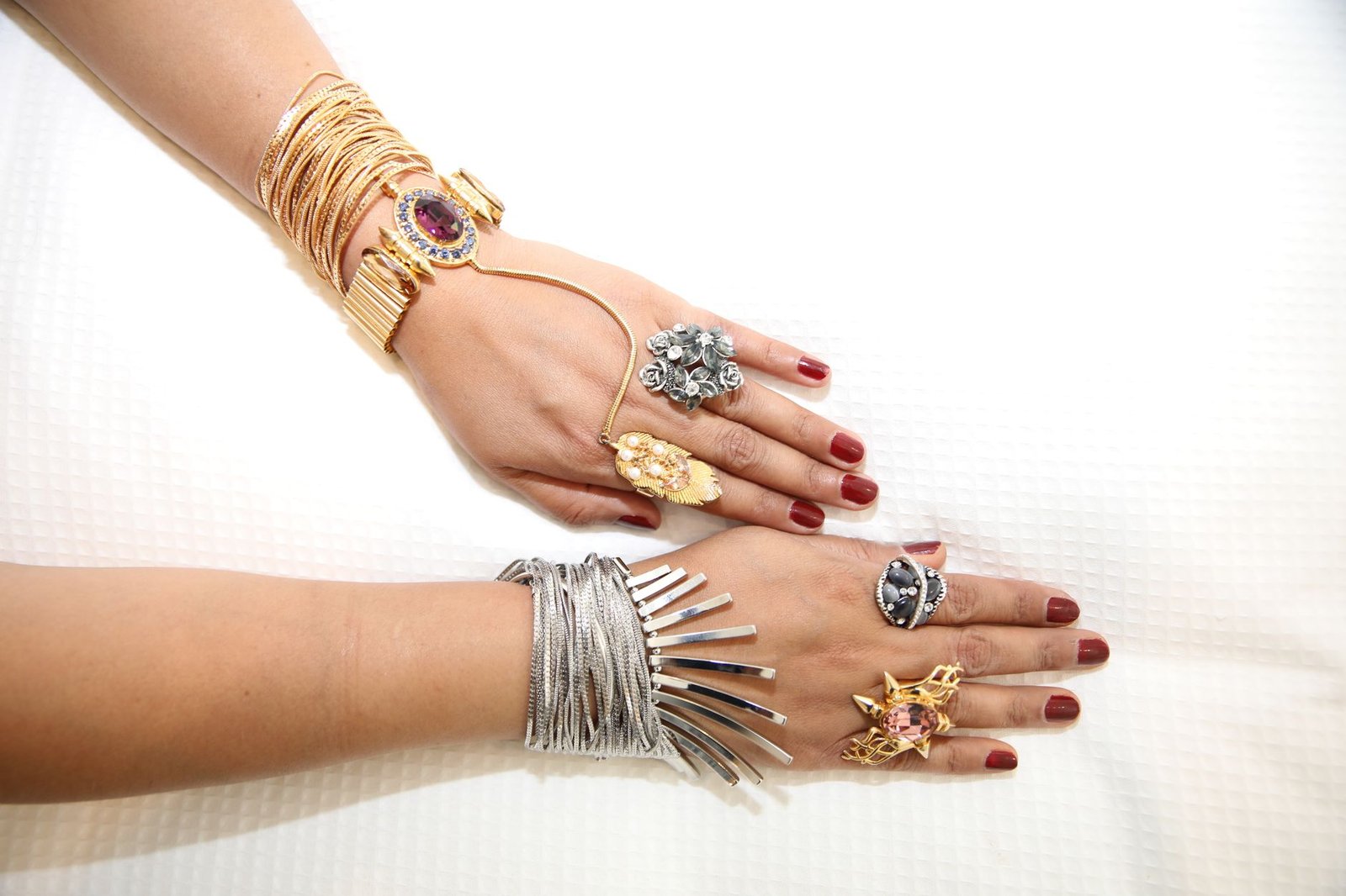 Metallic accessories women fashion gold silver outfit street style