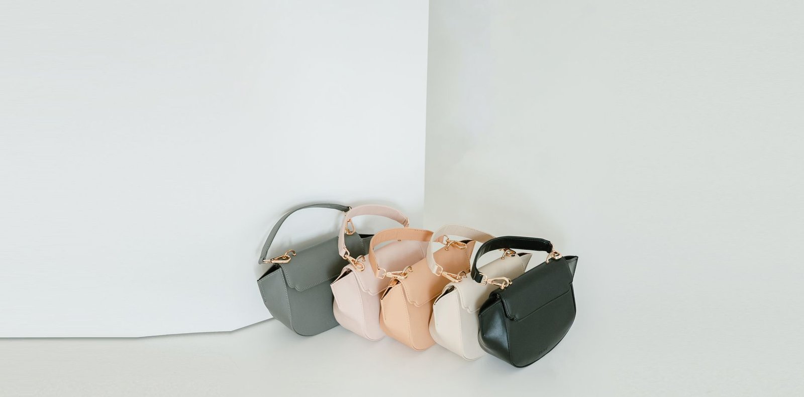 How to Style a Mini Bag