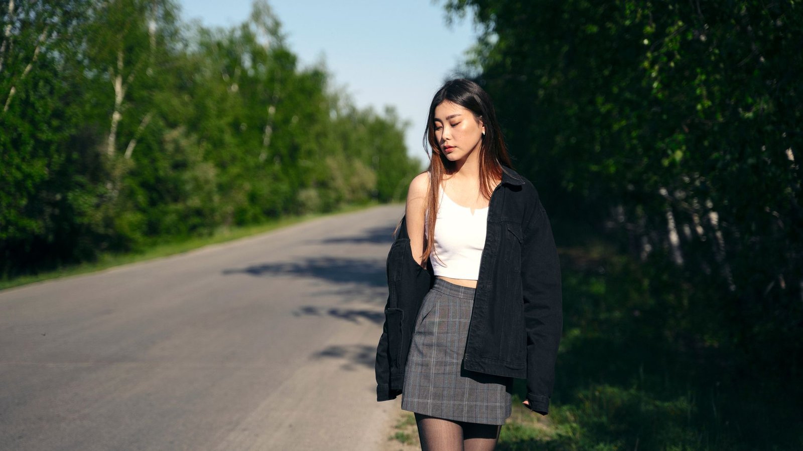 Mini skirt fitted tee and white trainers casual