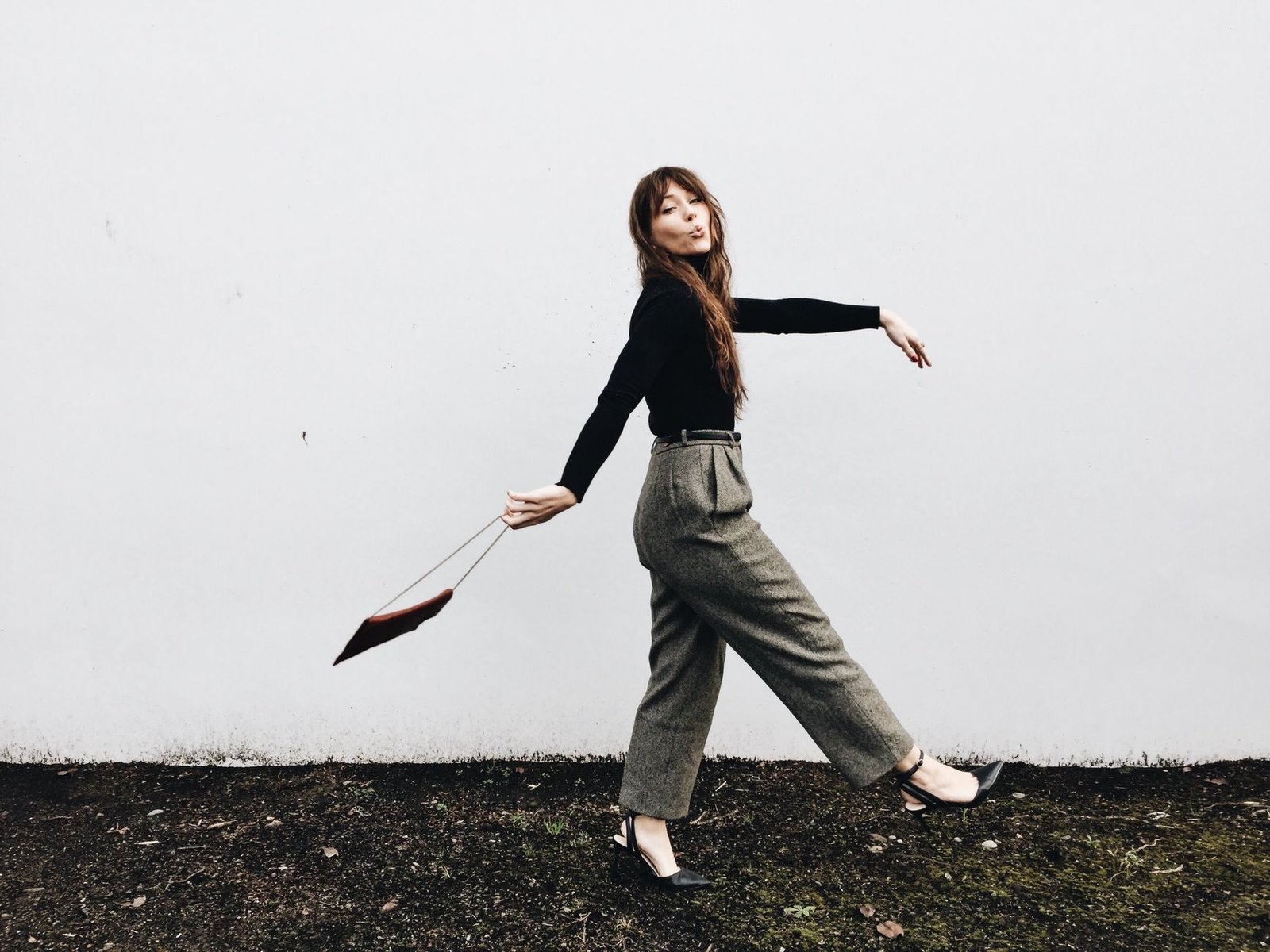 Abstract print trousers women fashion editorial outfit minimal