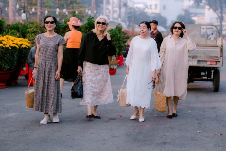 How to Style a Smock Dress: Outfit Ideas for Relaxed Dressing