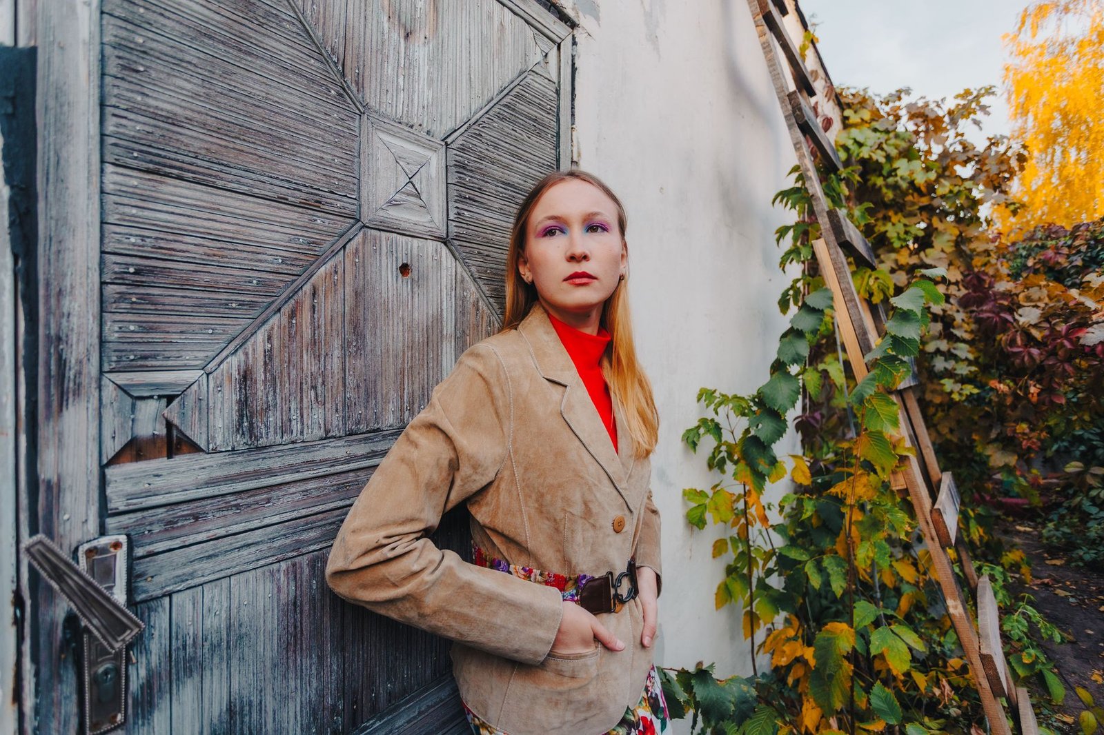How to Style a Suede Skirt: Outfit Ideas for Autumn's Favourite Texture