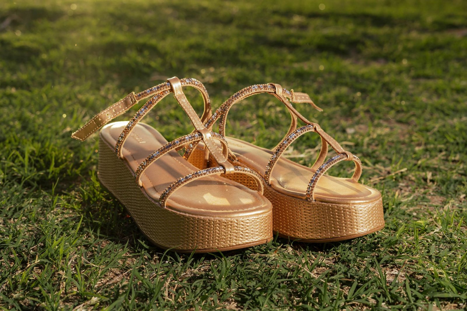 Platform wedge shoes women fashion summer casual chic outfit