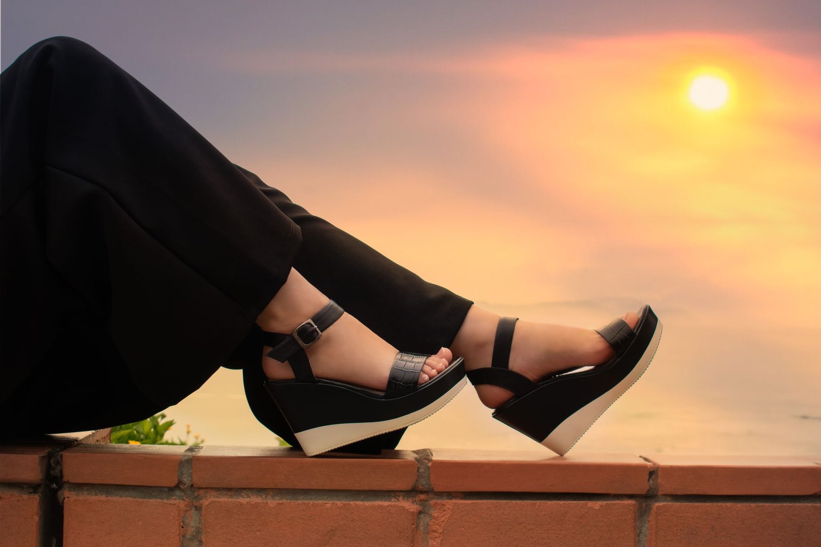 How to Style Wedge Heels: Outfit Ideas for 2026