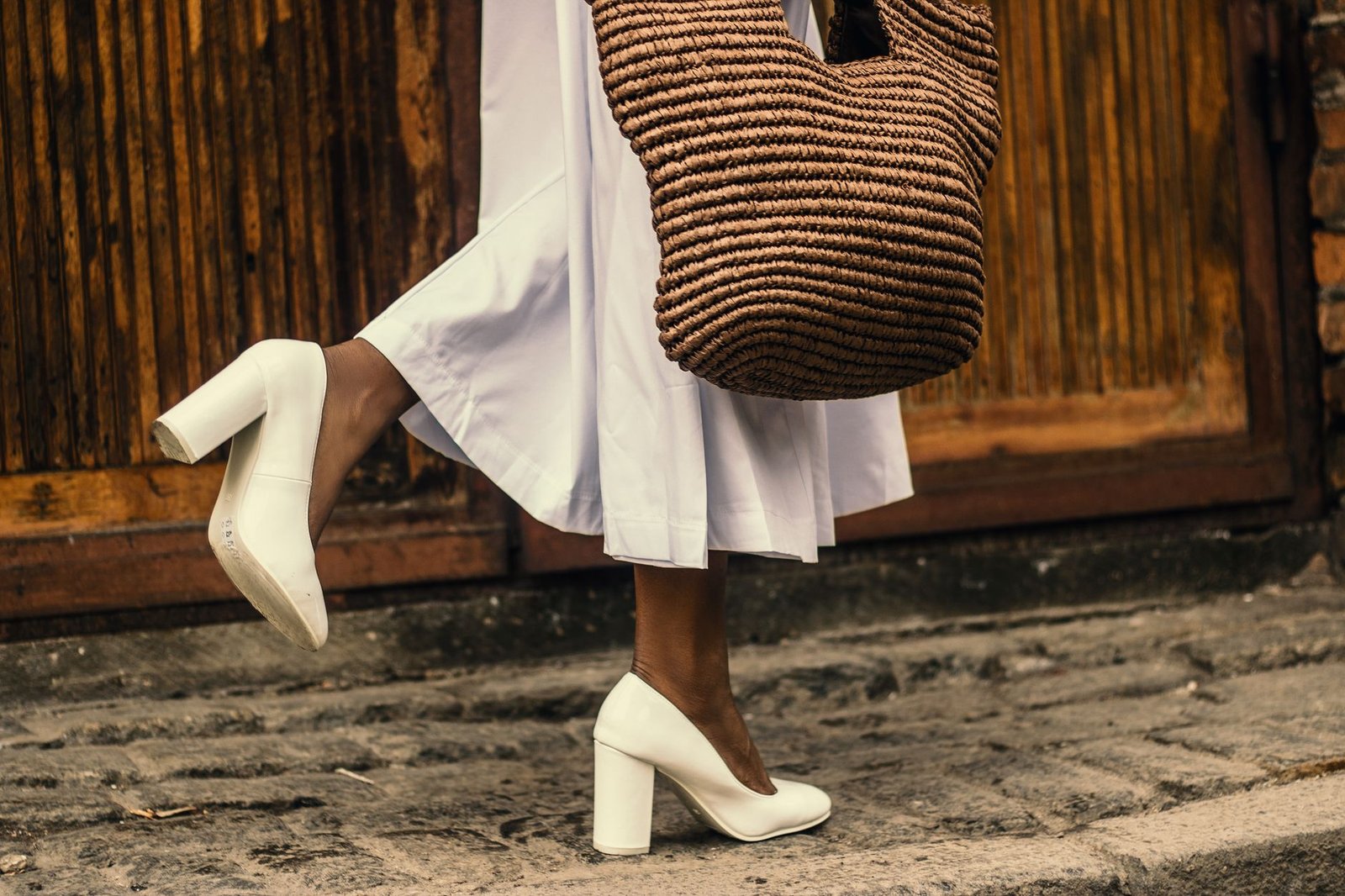 How to Style Wide Leg Culottes
