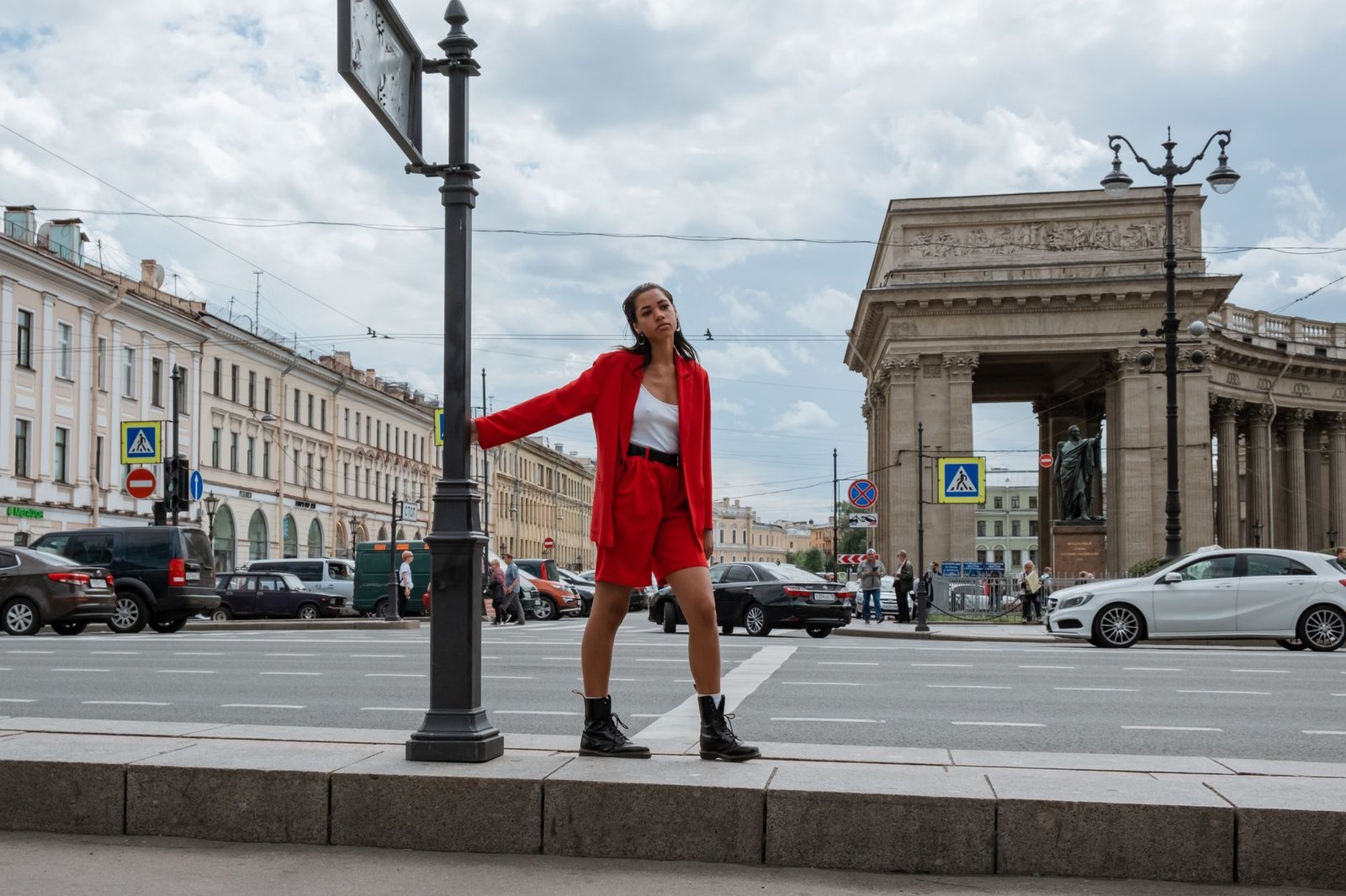 How to Style Wide Leg Culottes