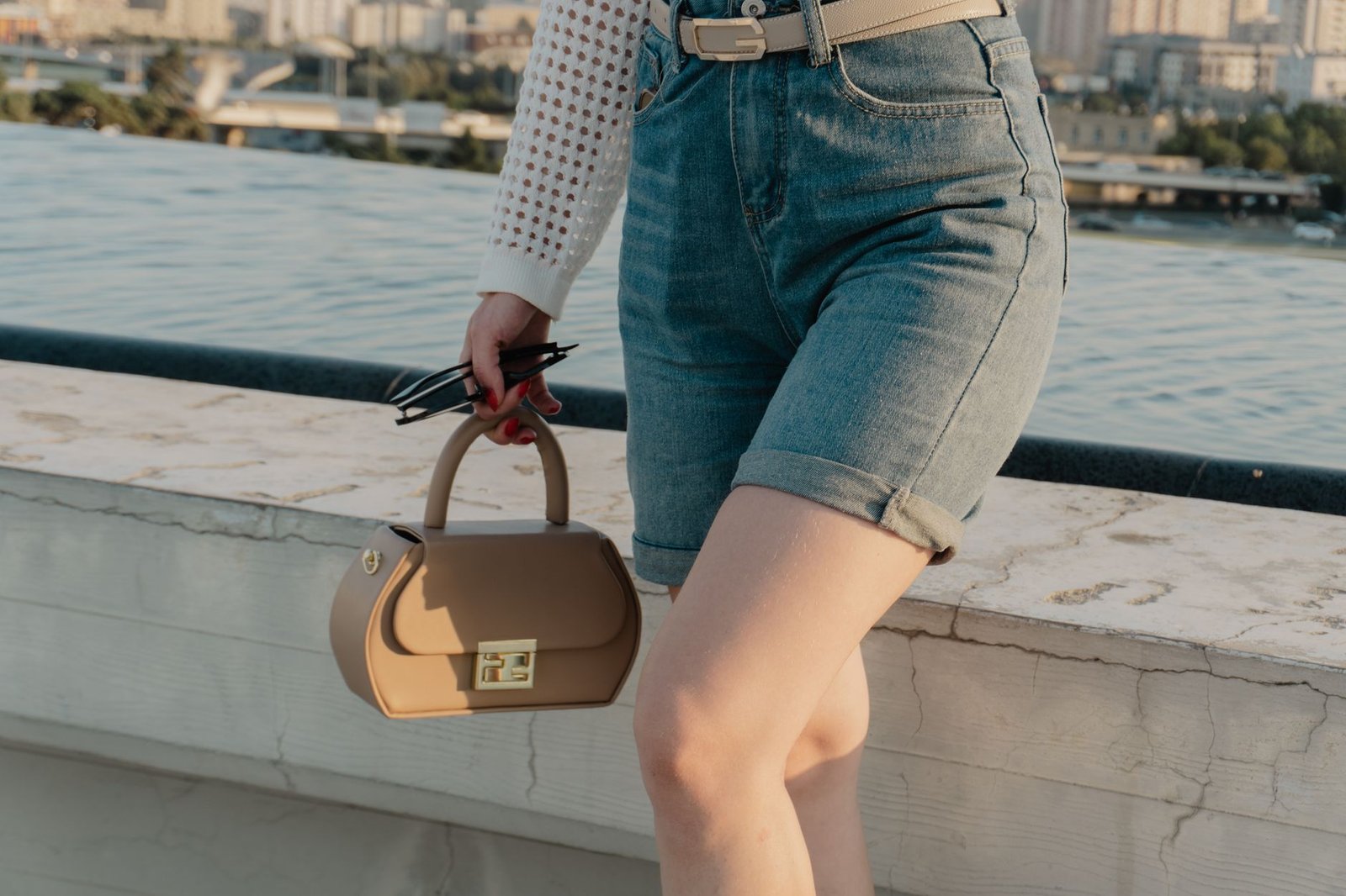 How to Style Wide-Leg Shorts: The Complete Outfit Guide for 2026