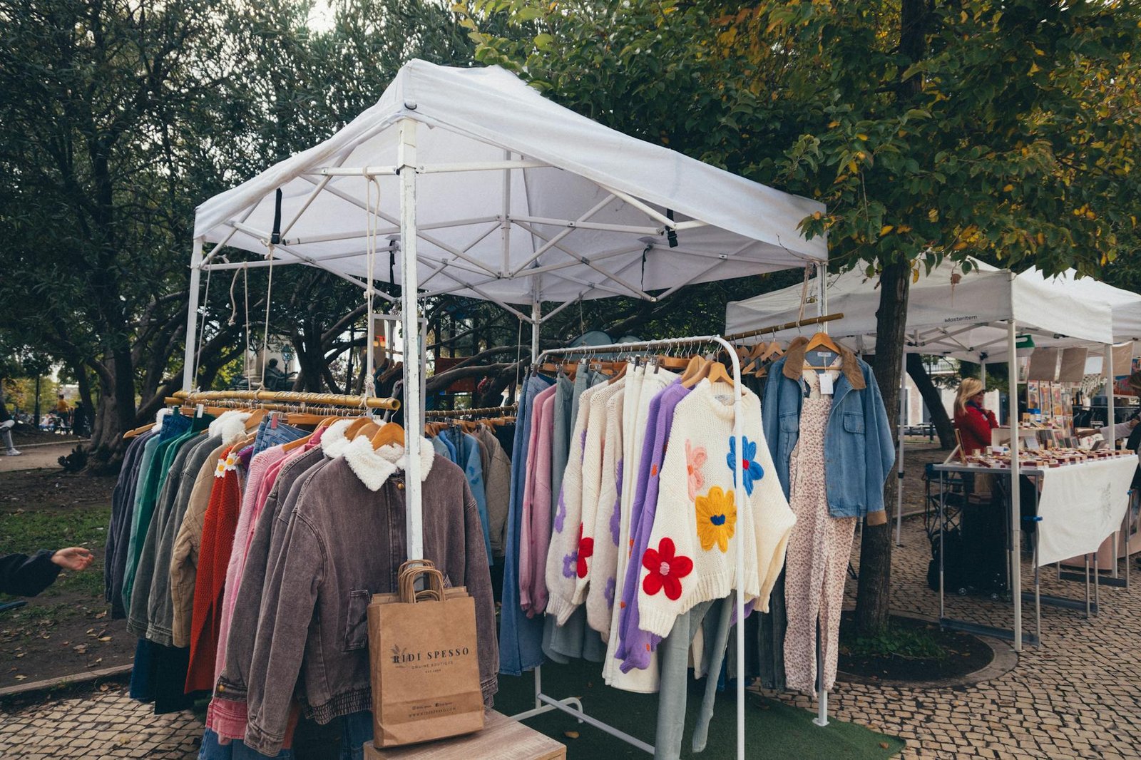 Second hand vintage knitwear quality fashion finds
