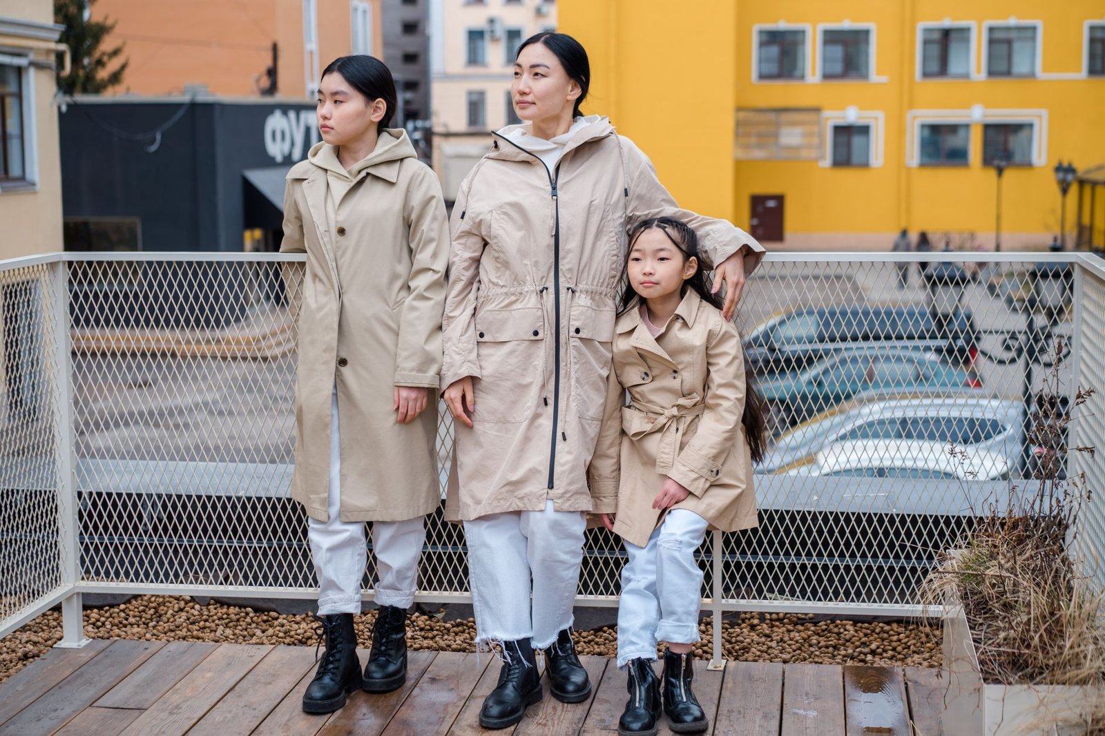 Rainy Day Outfit Ideas: What to Wear When It’s Raining