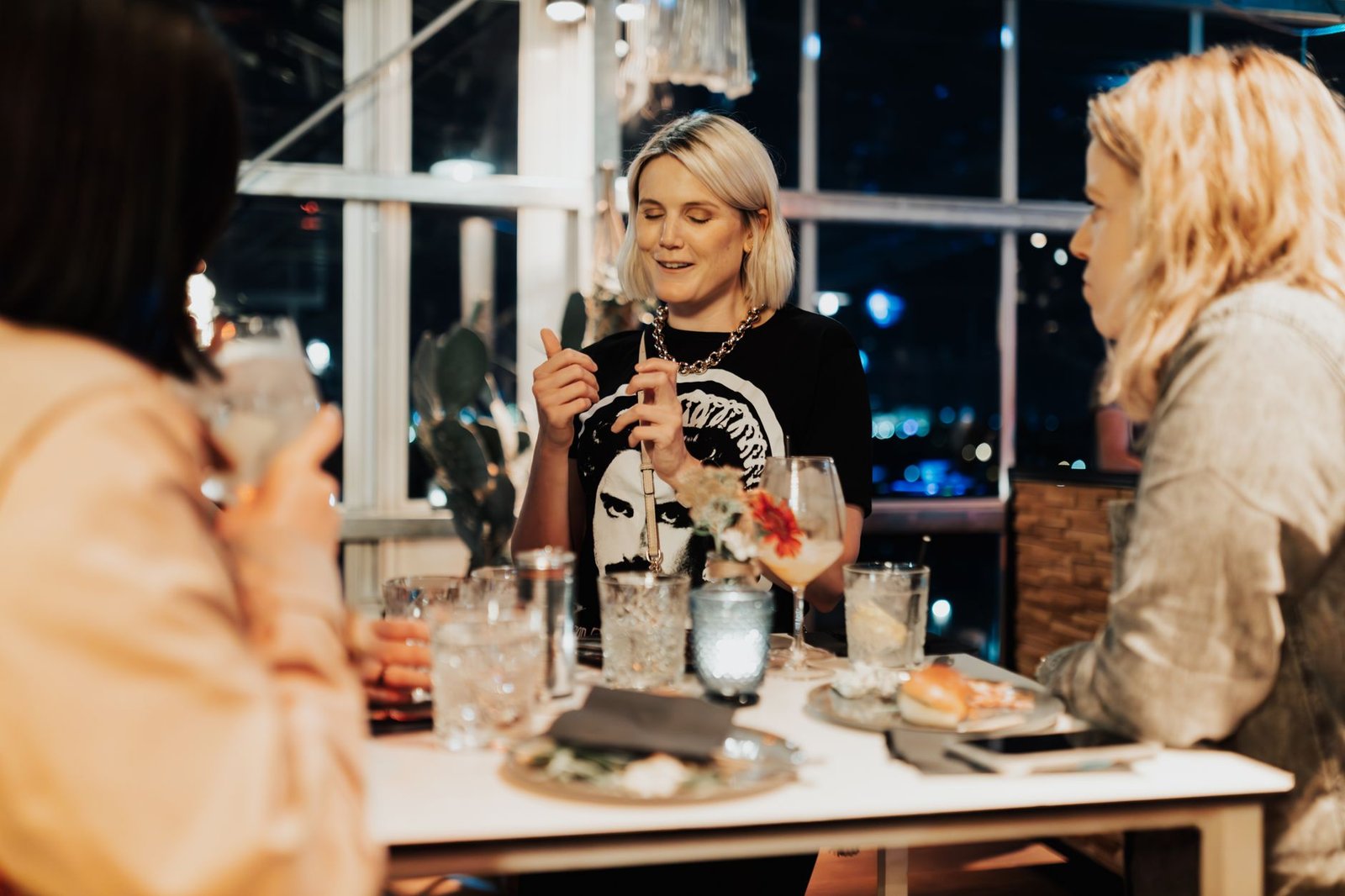 Rooftop Bar Outfit Ideas: What to Wear