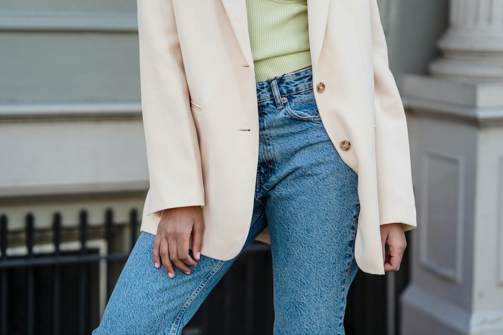 Smart Casual Outfits for Women: The Complete Guide for 2026