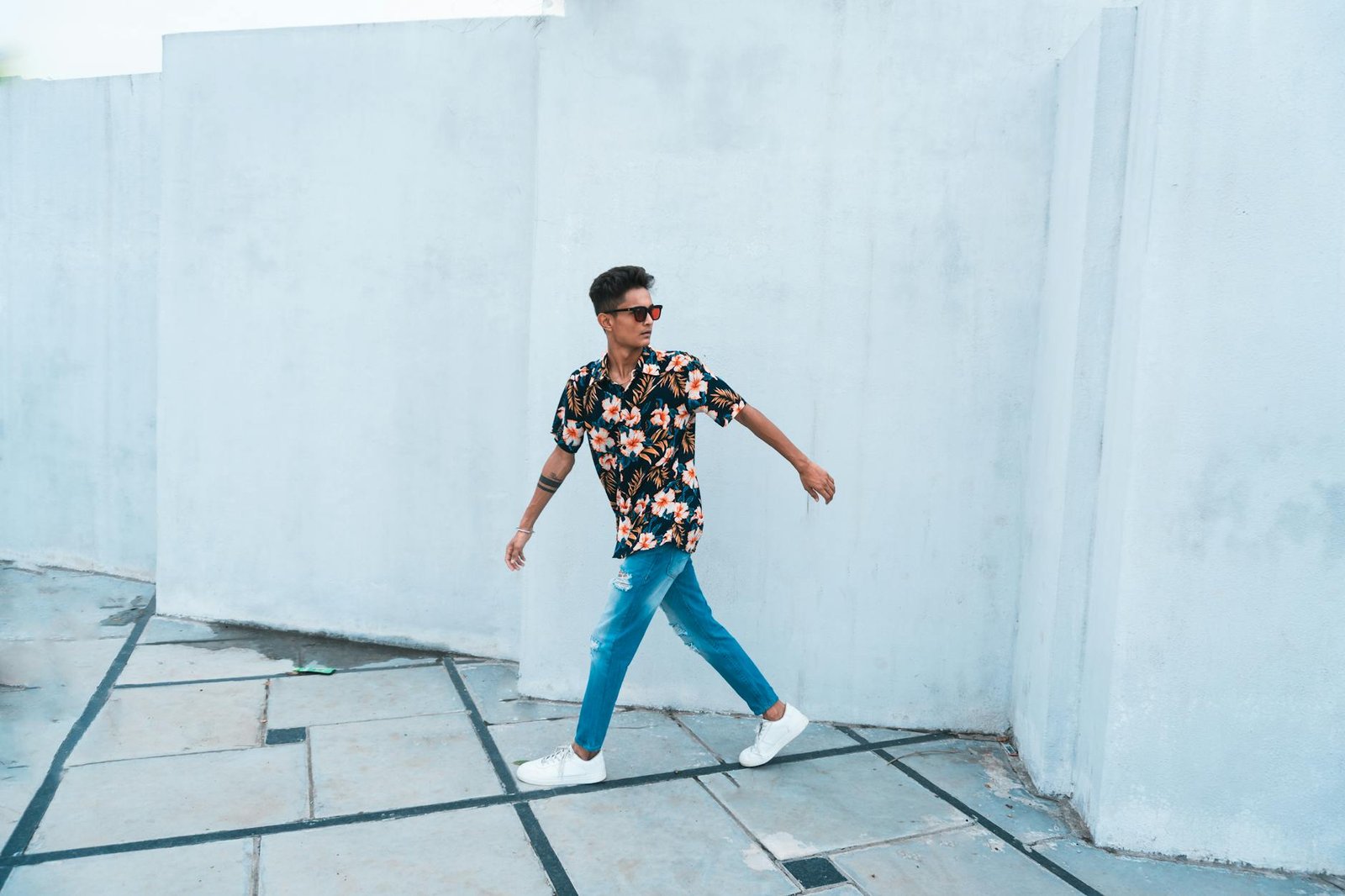 Camp collar print shirt summer streetwear combination