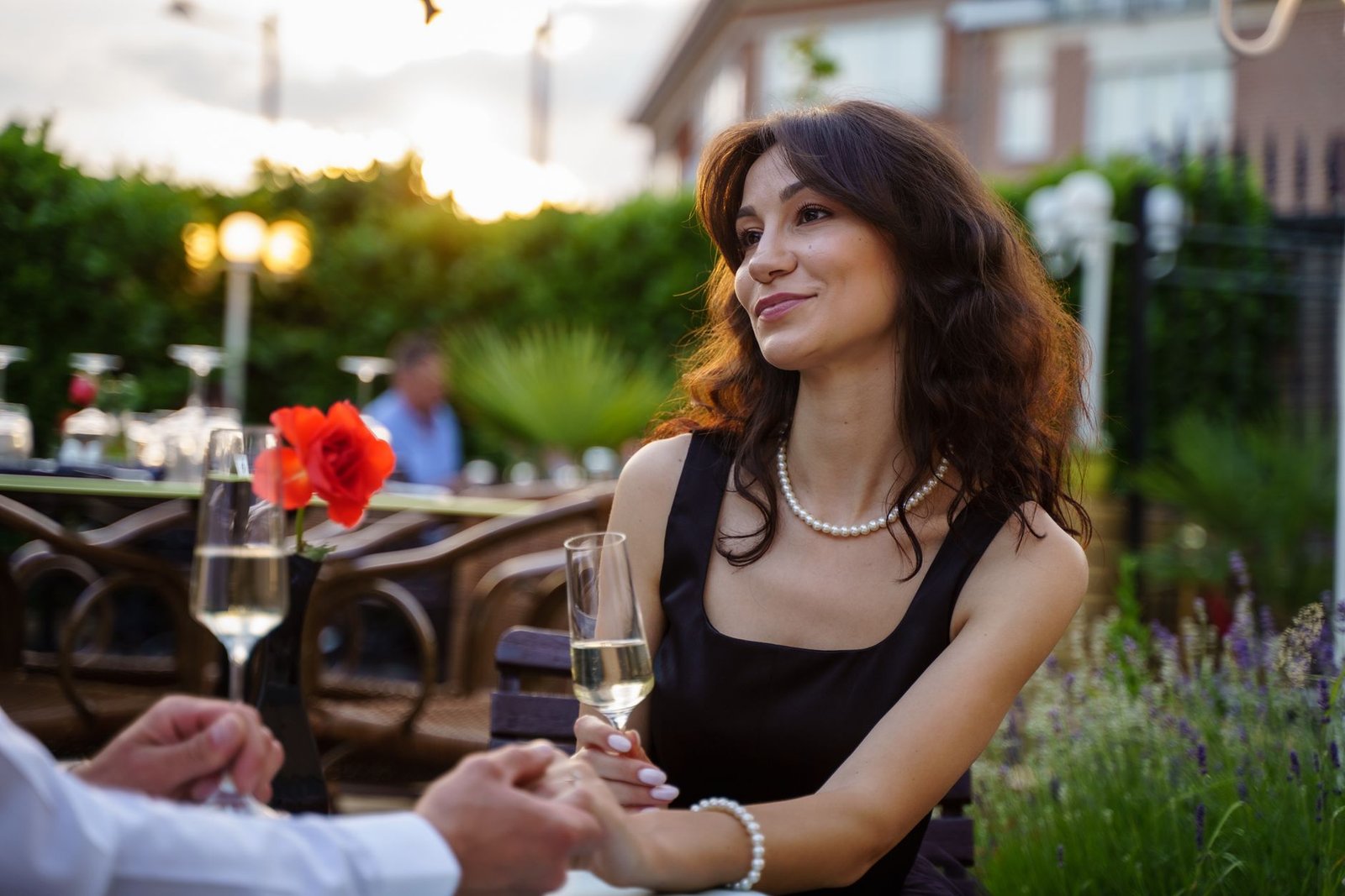 Summer dinner date outfit women fashion elegant silk dress night