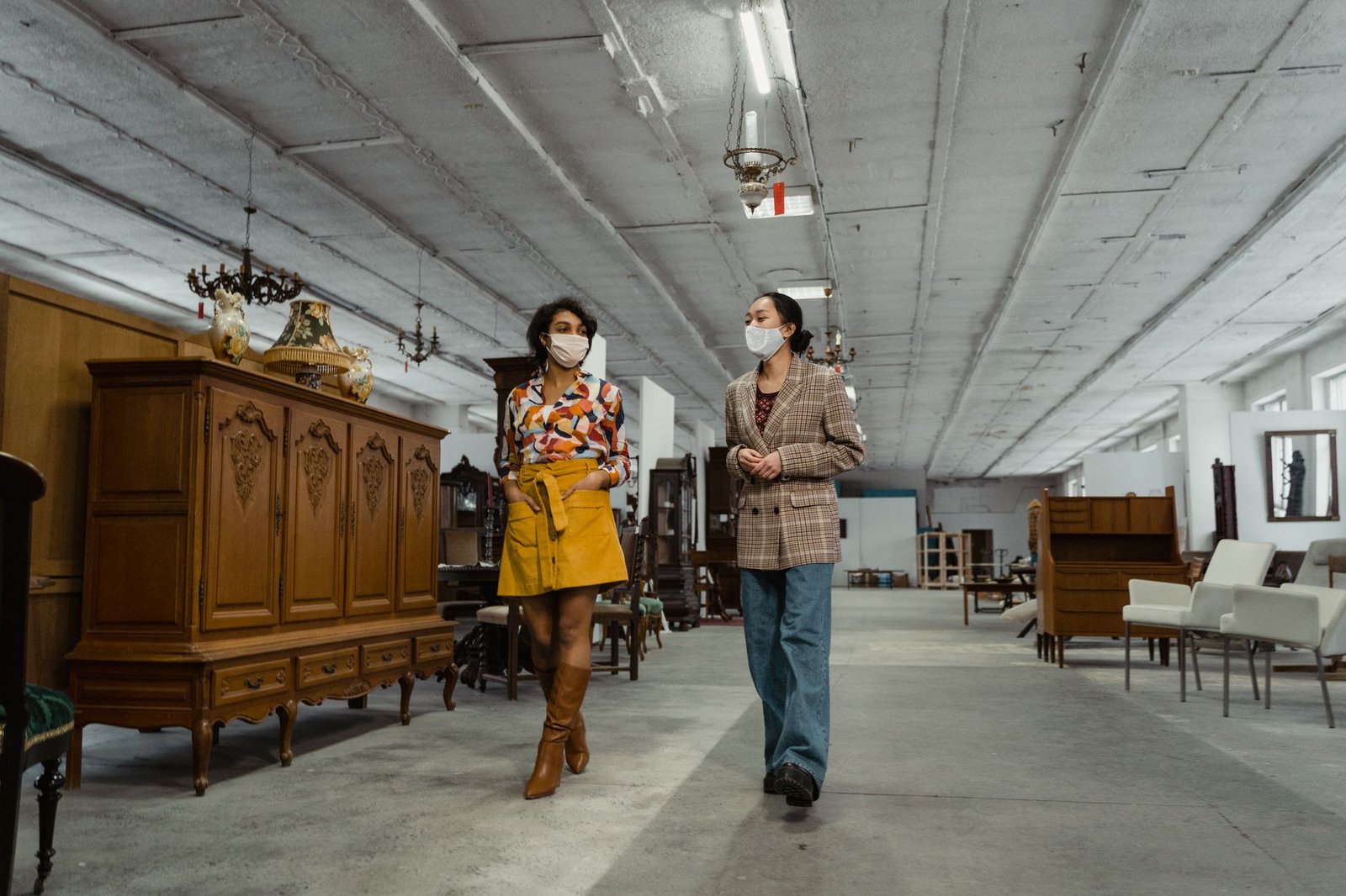 Vintage resale platform browsing for streetwear pieces