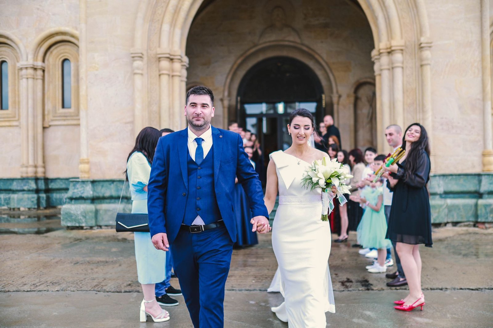 Winter Wedding Guest Outfit Ideas