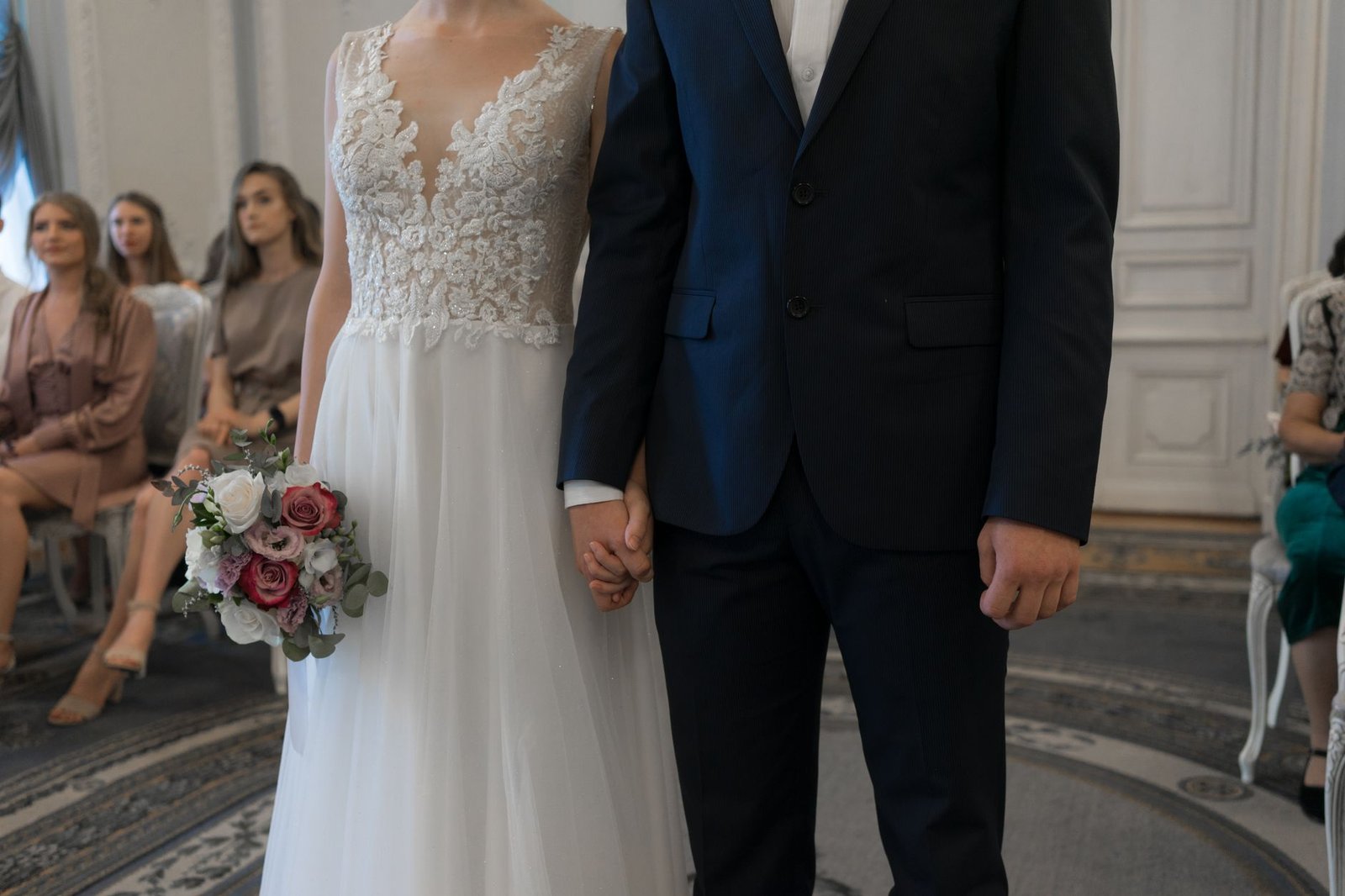 Winter Wedding Guest Outfit Ideas