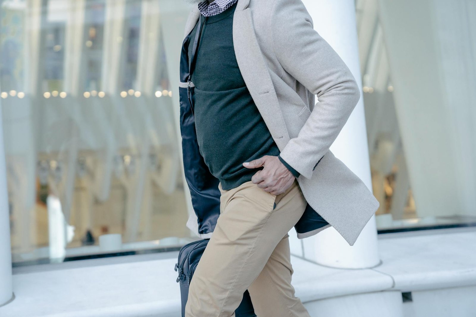 Streetwear work outfit clean minimal style